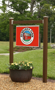 hubbard's farm sign